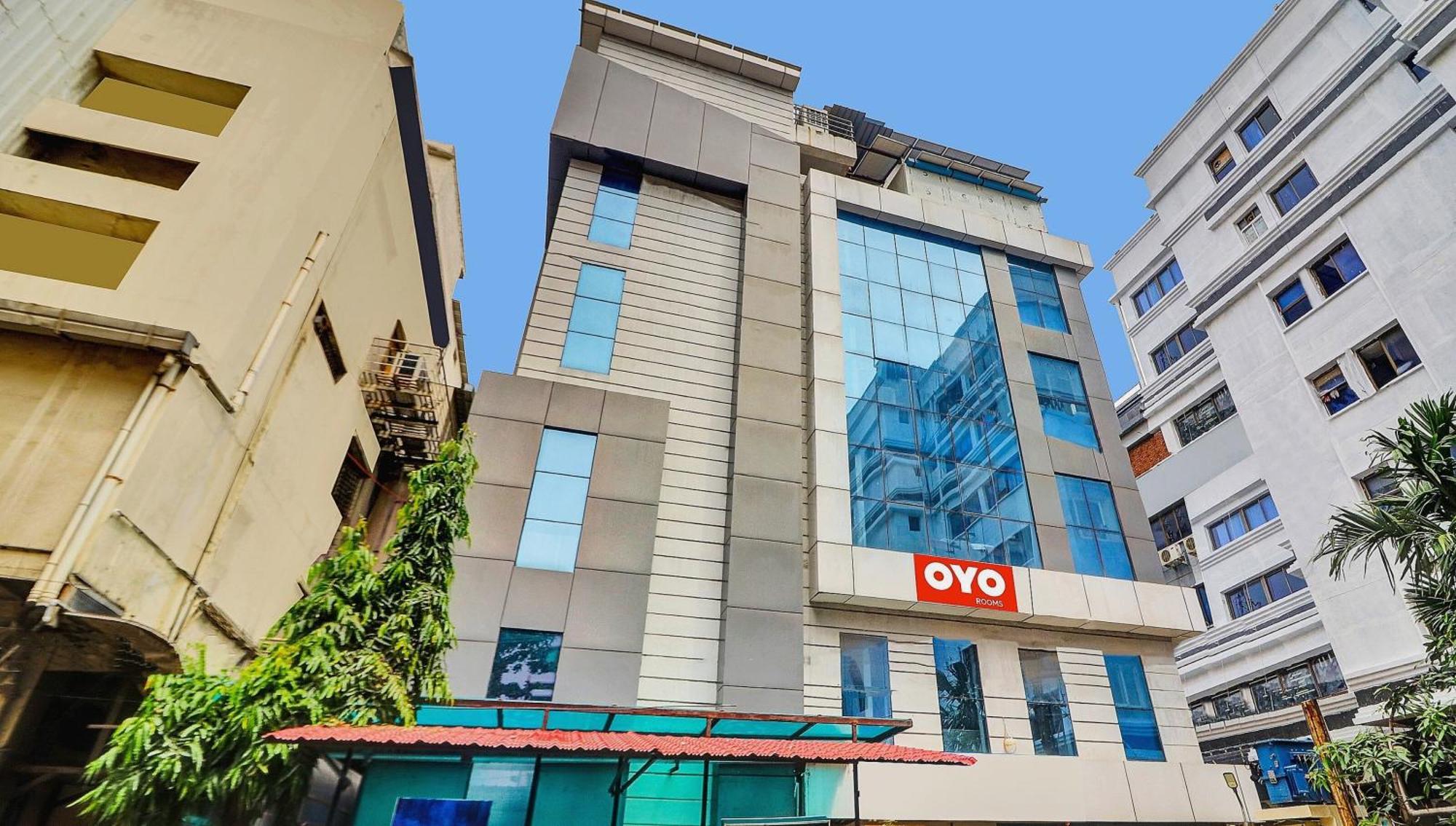 OYO 70144 Heavens Inn Haiderabad Buitenkant foto
