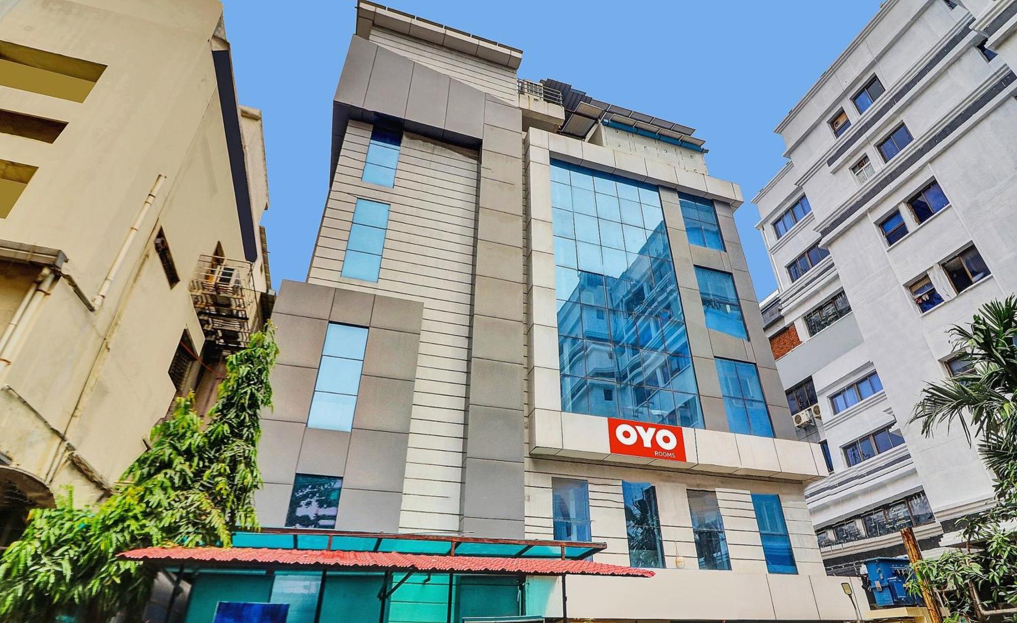 OYO 70144 Heavens Inn Haiderabad Buitenkant foto
